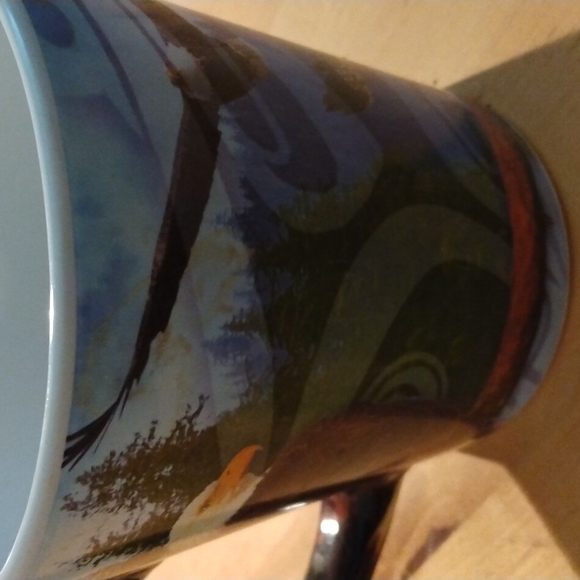 Coffee or Tea Cup Alaska with Eagle Print - Picture 5 of 13